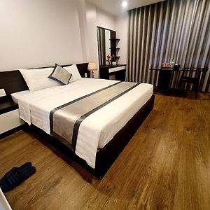 The Nova Hotel & Apartment